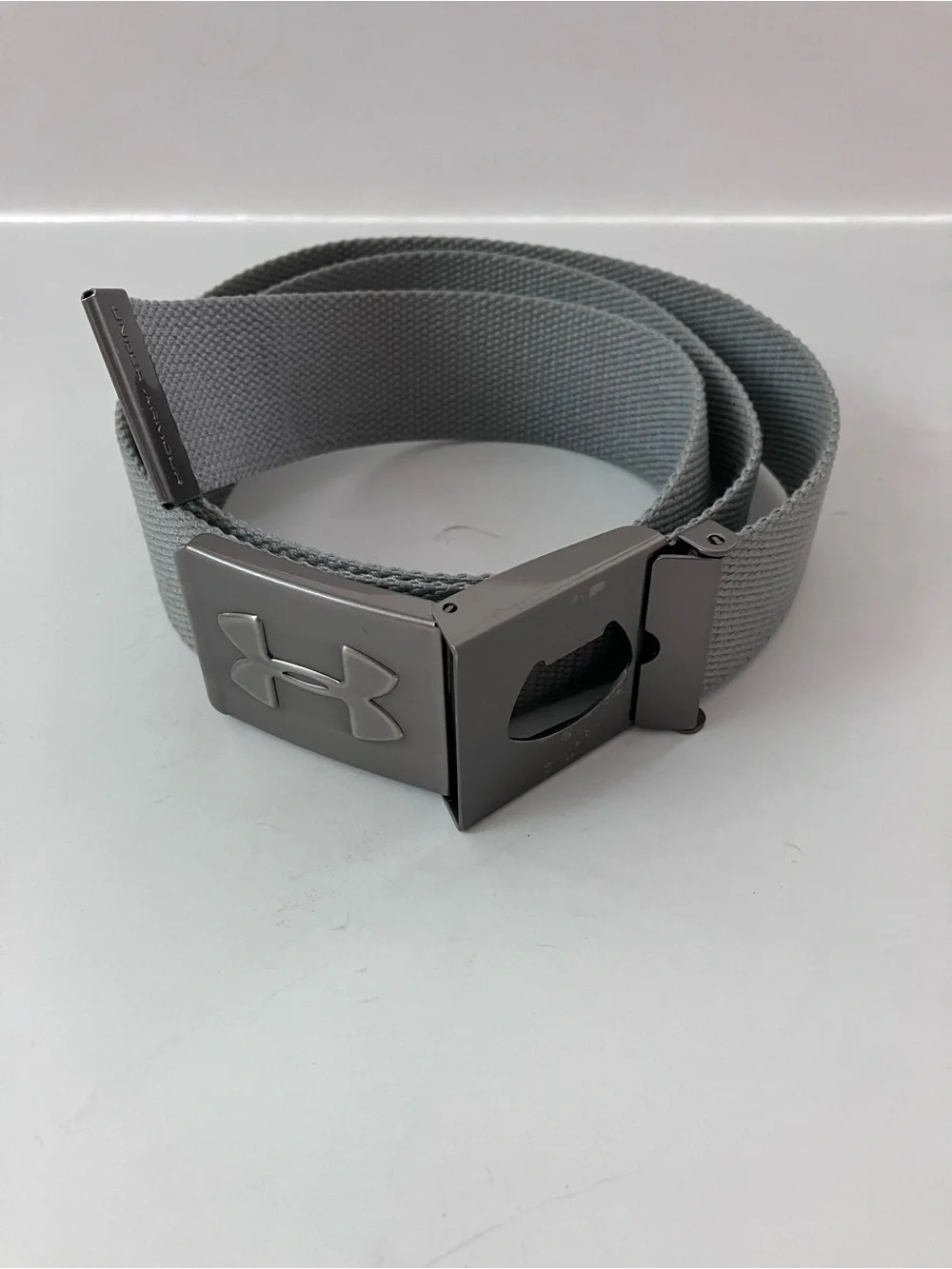Under Armour Mens Green Webbing Golf Belt Bottle Opener Buckle Adjustable